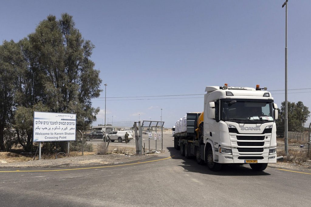 Israel Restarts Aid to Gaza Under Strict Security Rules