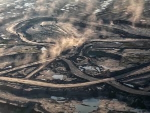 Ottawa’s Support for Alberta’s Oil Industry Challenges Common Myths