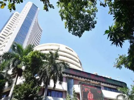 Sensex Jumps 450 Points, Nifty Tops 24,700; IT and Financial Stocks Lead Gains
