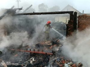 Zelensky Urges Sanctions After Russian Drone Kills Family