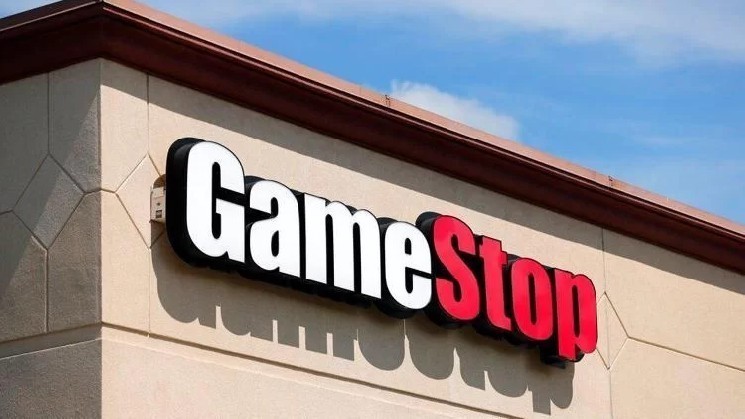 Is GameStop, the US company that caused a stir by purchasing Bitcoin (BTC), preparing to sell? The CEO revealed his new plans!