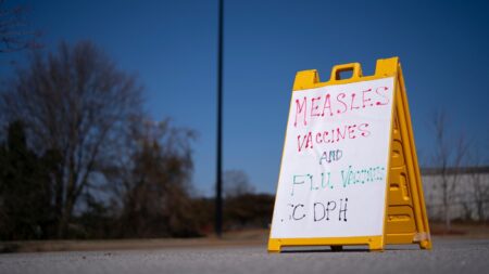 Measles cases surpass 900 in US with infections in 24 states: CDC