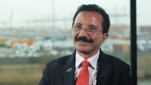 DP World boss leaves ports and P&O owner amid questions over Epstein links