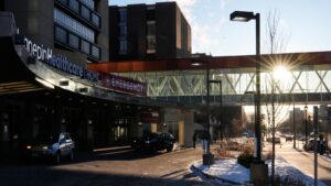 ICE claim that a man shattered his skull running into wall triggers tension at a Minnesota hospital