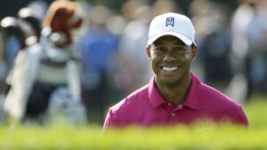 Tiger Woods involved in rollover crash in Florida: Sheriff