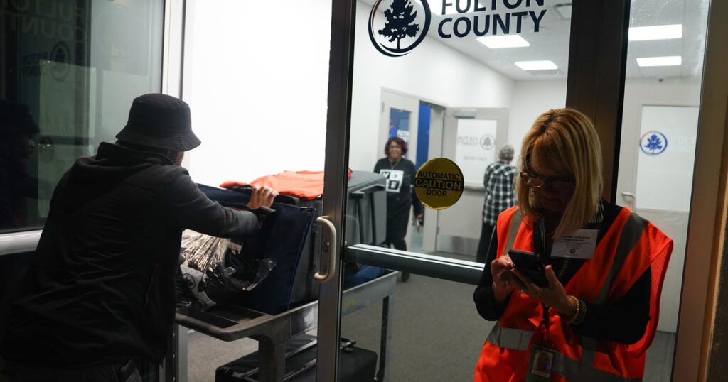 Judge to hear arguments from Fulton County seeking return of 2020 election material seized by FBI