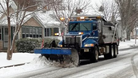 Cross-country storm gearing up to bring snow, strong winds for the weekend