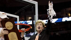 Former players, coaches reflect on Pat Summitt’s impact on women’s basketball in new film