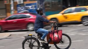 Electric bikes can be fast and dangerous. Here’s how to stay safe
