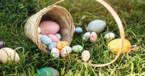 What’s open and closed on Easter 2026? Sunday hours for major stores and food chains.